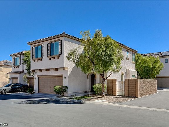 2nd image of 621 Palm Wash Ln