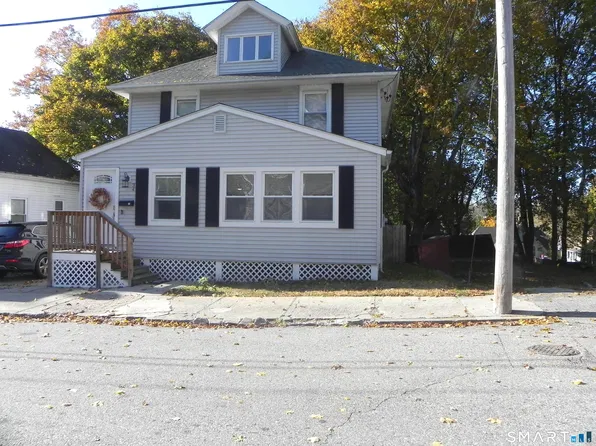 34 Division Street, Norwich, CT 06360