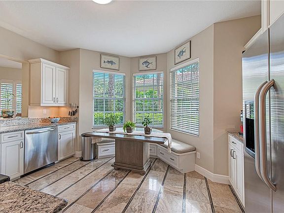 5th image of 2378 Ravenna Blvd Unit 102