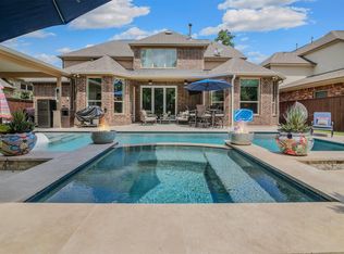 19 Lufberry Pl, Tomball, TX 77375