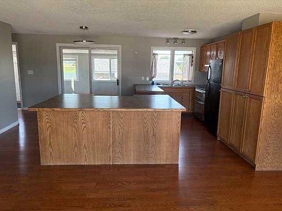 5th image of 4422 N 54th Ave