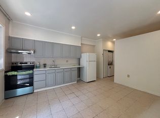 905 S Alder St, Philadelphia, PA 19147
