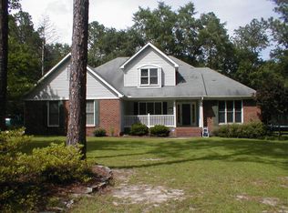 9421 Deerfield Cir, Laurinburg, NC 28352