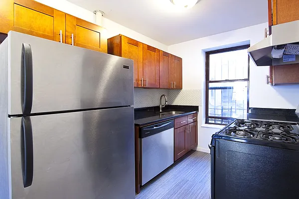 Rented by Bold New York | media 31