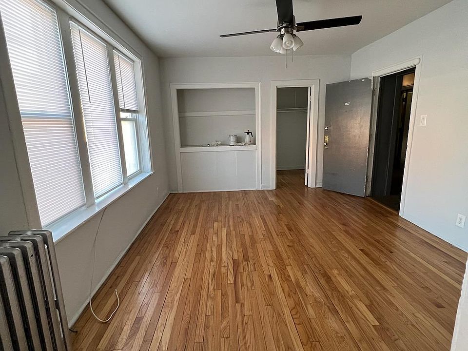 1st image of 1635 W Morse Ave #104