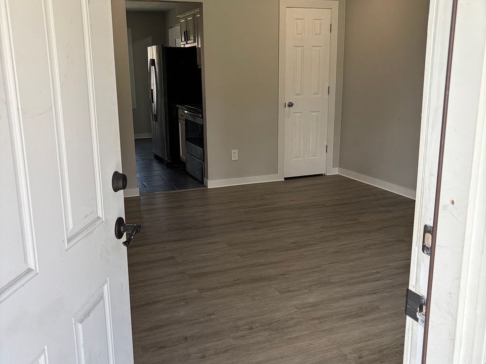 1st image of 2263 N Vernon Ave #2263