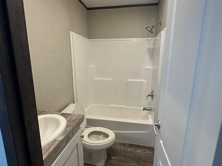 4330 Bradley Ln — Photo 13