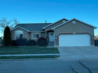 1254 E 6000 S, South Ogden, UT 84405