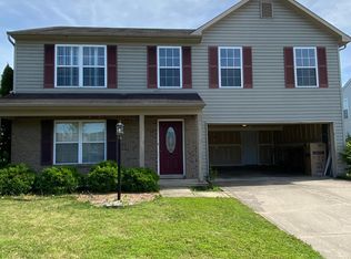 2207 Rolling Hill Ct, Columbus, IN 47201