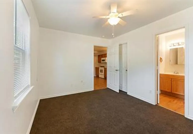 720 Pritchett Ln #8 — Photo 7