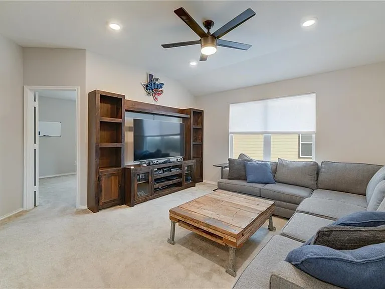 205 Tordesillas Dr — Photo 18