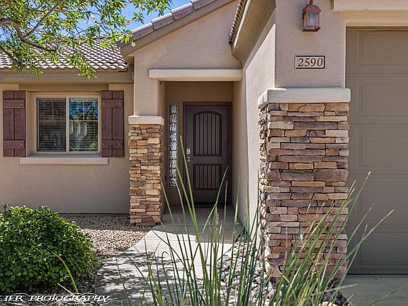 3rd image of 2590 E Desert Cliff Dr