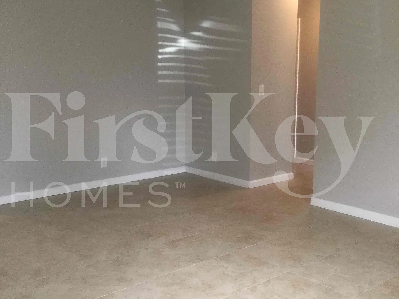 3 bed, 2.0 bath, 1020 sqft, $2,800 — Photo 4
