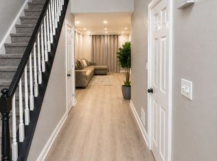 82 Sapphire Ln, Franklin Park, NJ 08823