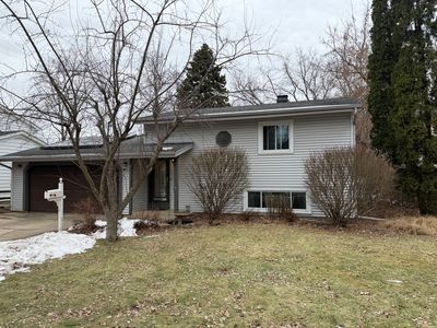 316 Maplewood Ln, Crystal Lake, IL, 60014