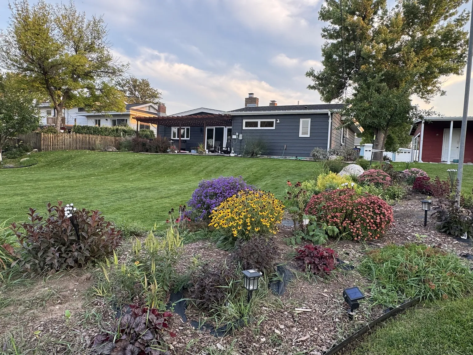 3 bed, 1580 sqft, $2,900 — Photo 1
