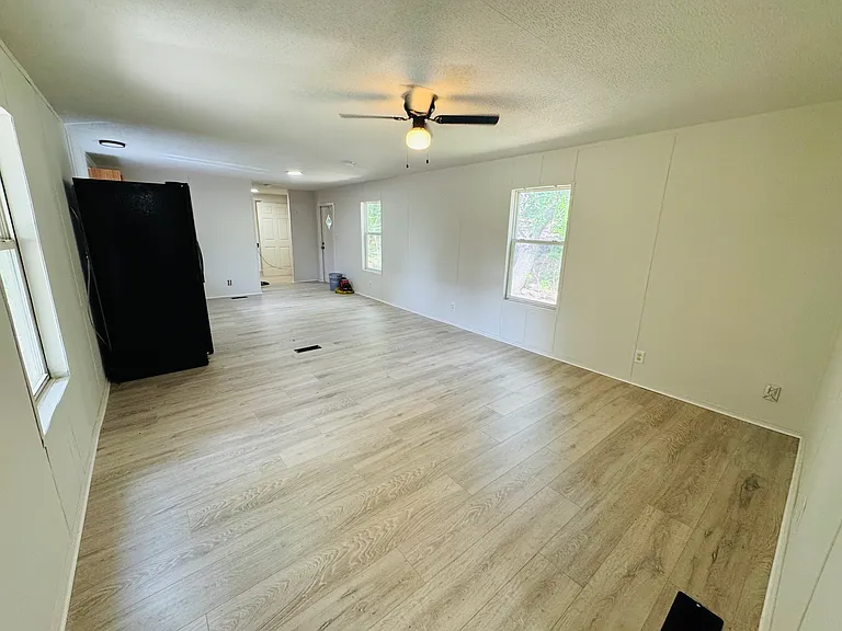 1020 Red Cloud Dr — Photo 1