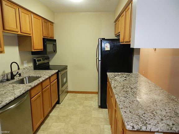 5th image of 45745 Wildrye Ct