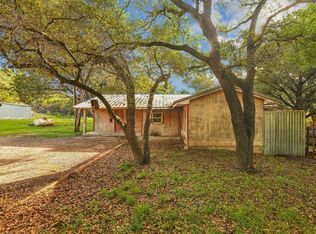 166 Live Oak Trl, Blum, TX 76627
