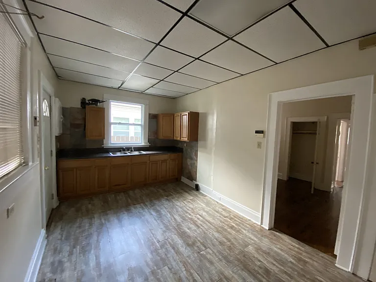 5001 Farrell Ave — Photo 7