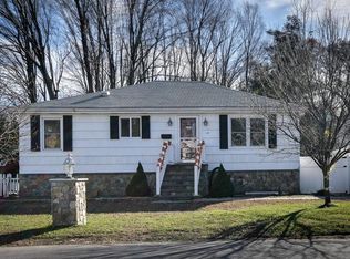 15 Middlesex St, Framingham, MA 01702