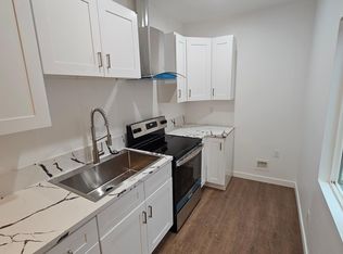 15011 Hartland St #15013, Van Nuys, CA 91405