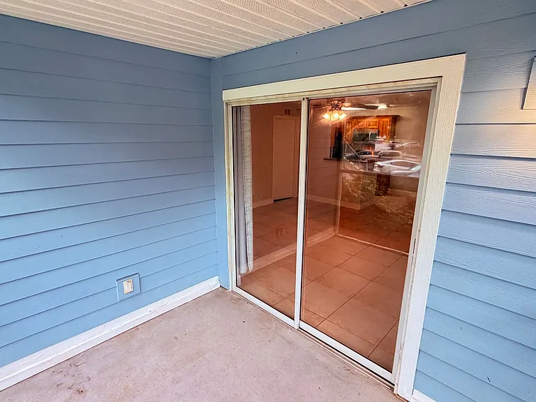 712 Secret Harbor Ln #100 — Photo 23