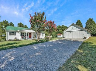 335 Green Level Rd, Boones Mill, VA 24065