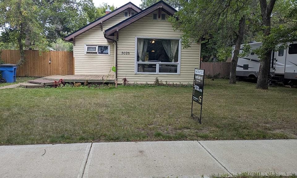 1st image of 5028 E 52nd St