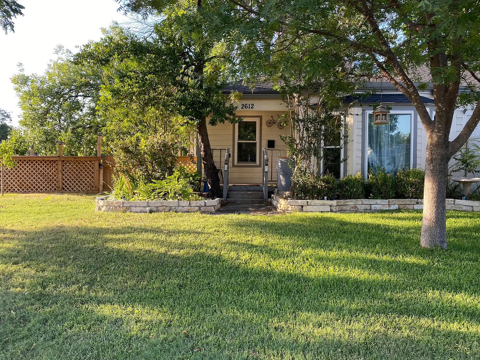 2612 Benbrook Blvd — Photo 2