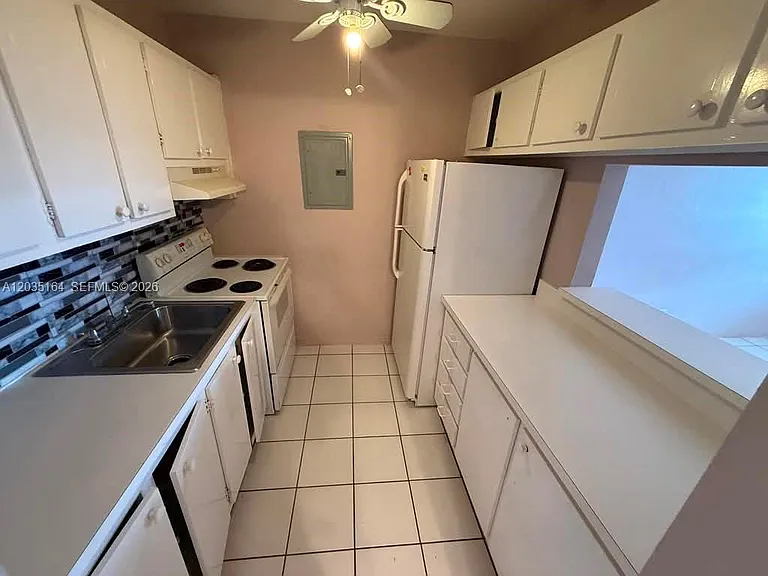 2916 Funston St #53A — Photo 5