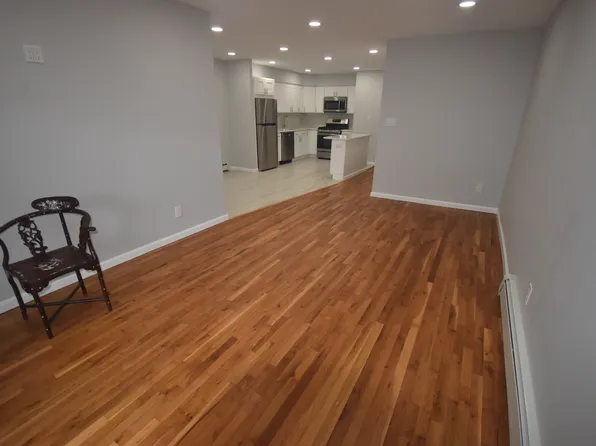 135-35 82nd Avenue image 2 of 11