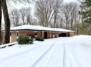 10350 Simcoe St, Scugog, ON L9L1B3