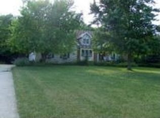 125 San Carlos Rd, Minooka, IL 60447