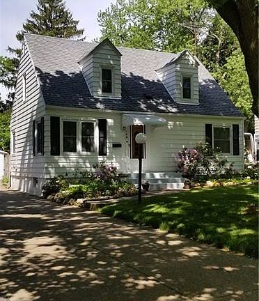 2nd image of 142 Waldorf Dr