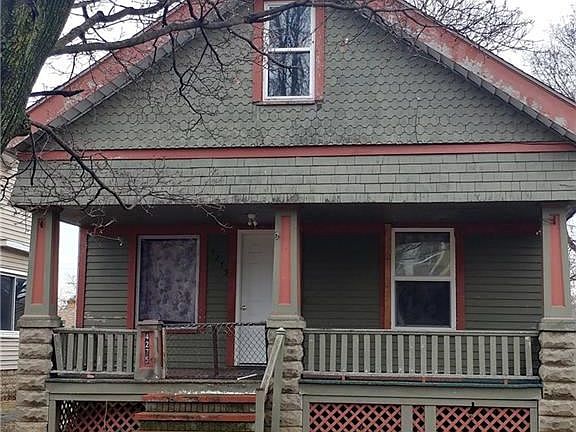 2nd image of 4275 W 21st St