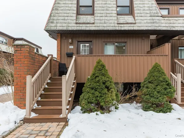 18 Heritage Drive #E, New City, NY 10956