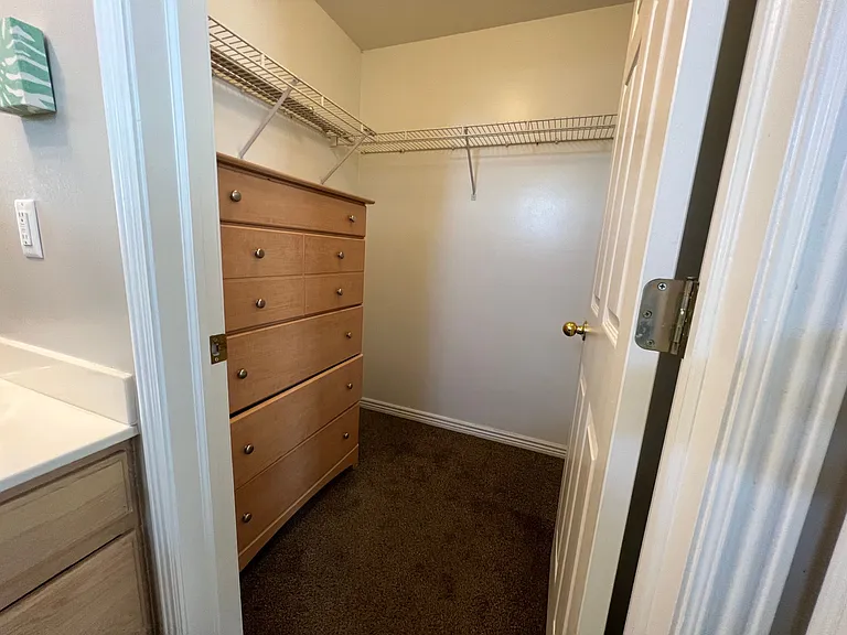345 N Belmont Pl #140 — Photo 8