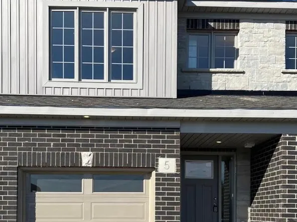 5 Mill St W, Centre Wellington, ON N0B 1S0