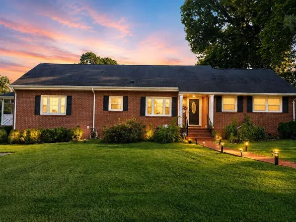 1725 Haskins St, South Boston, VA 24592
