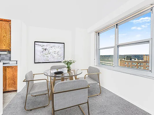 Sold by ERA Insite Realty Services | media 6