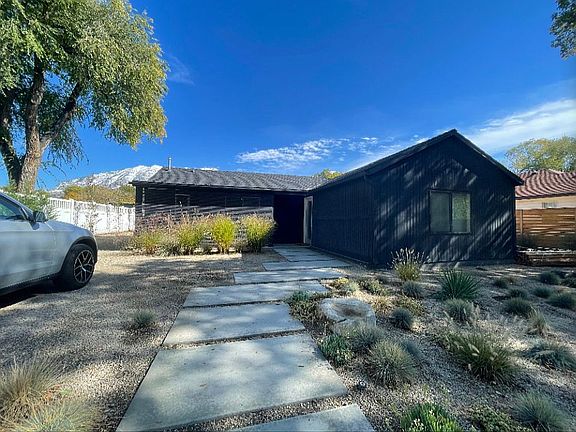 Front home & yard