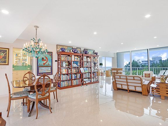 4th image of 2774 S Ocean Boulevard #610