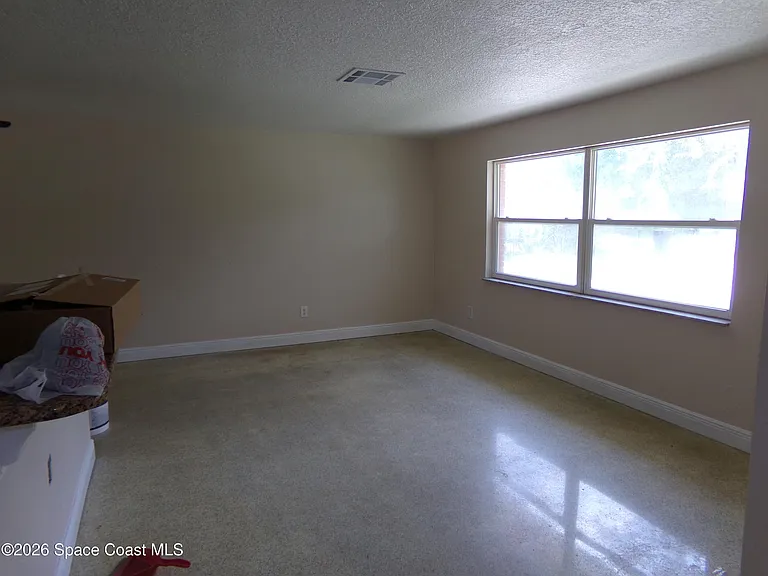 1819 Poinsetta Blvd — Photo 3