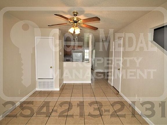 3rd image of 4008 Pilgram Dr APT C