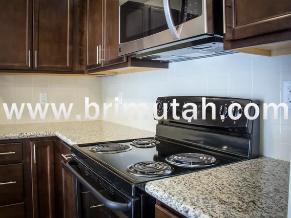 3225 S 900 E, Salt Lake City, UT 84106
