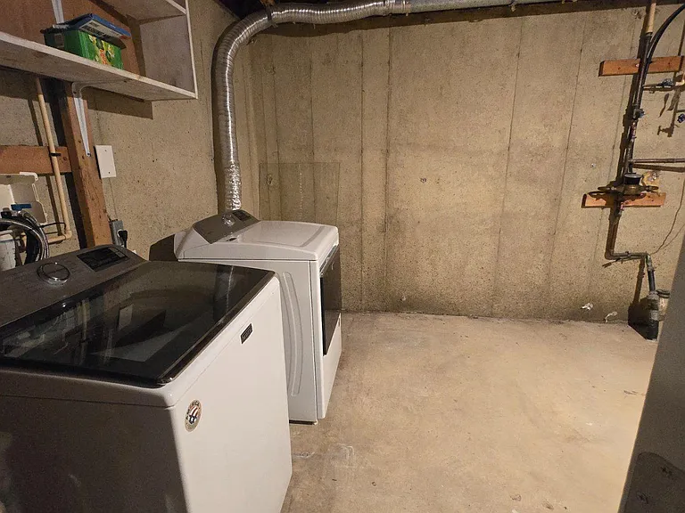 7811 New Ascot Ln — Photo 26