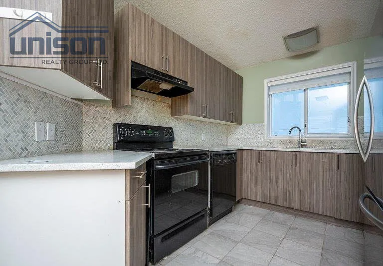262 Martinwood Pl NE — Photo 6