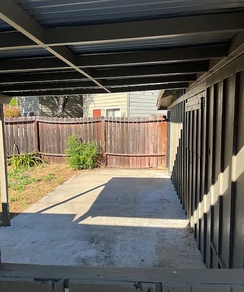 7905 Sinaloa Ave — Photo 9
