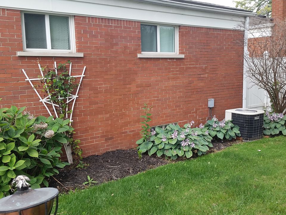 1st image of 23419 Playview St
